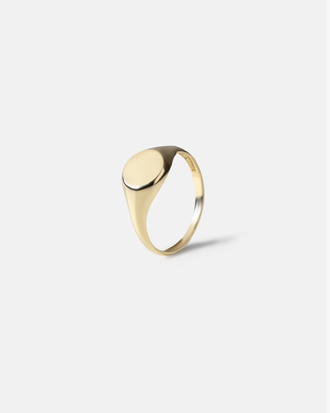 Round Signet Ring