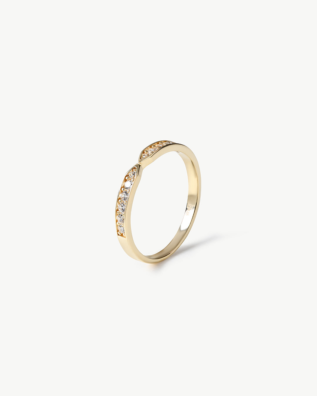 Stone V-Cut Ring
