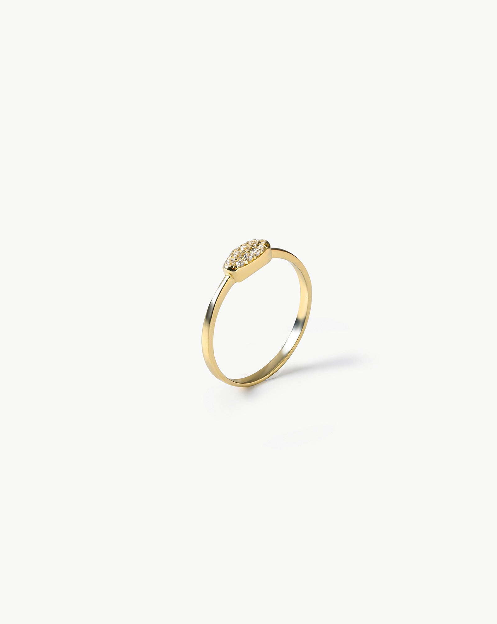 Thin Oval Ring with Sprinkled Stones