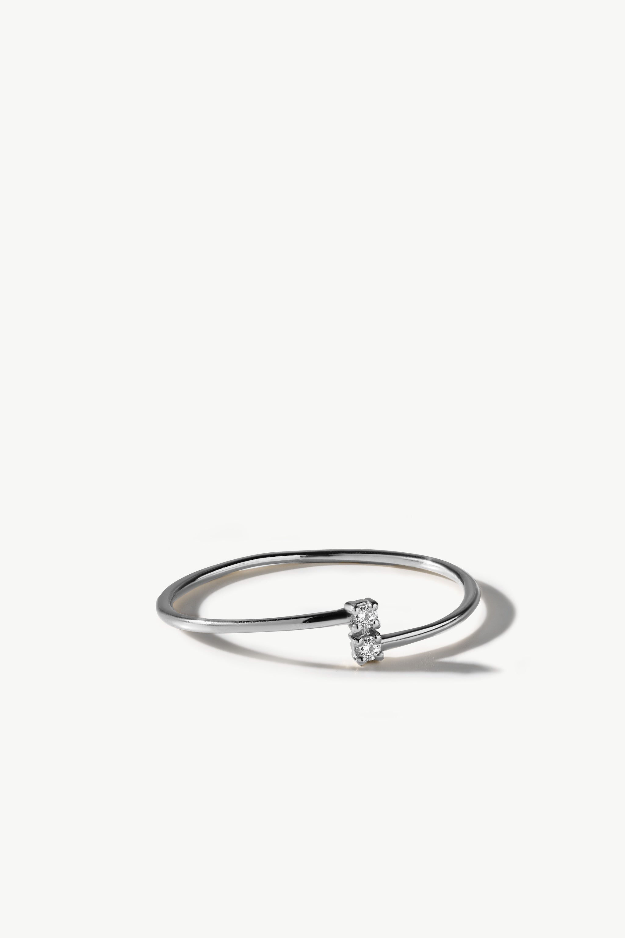 Diamond Asymmetric Ring